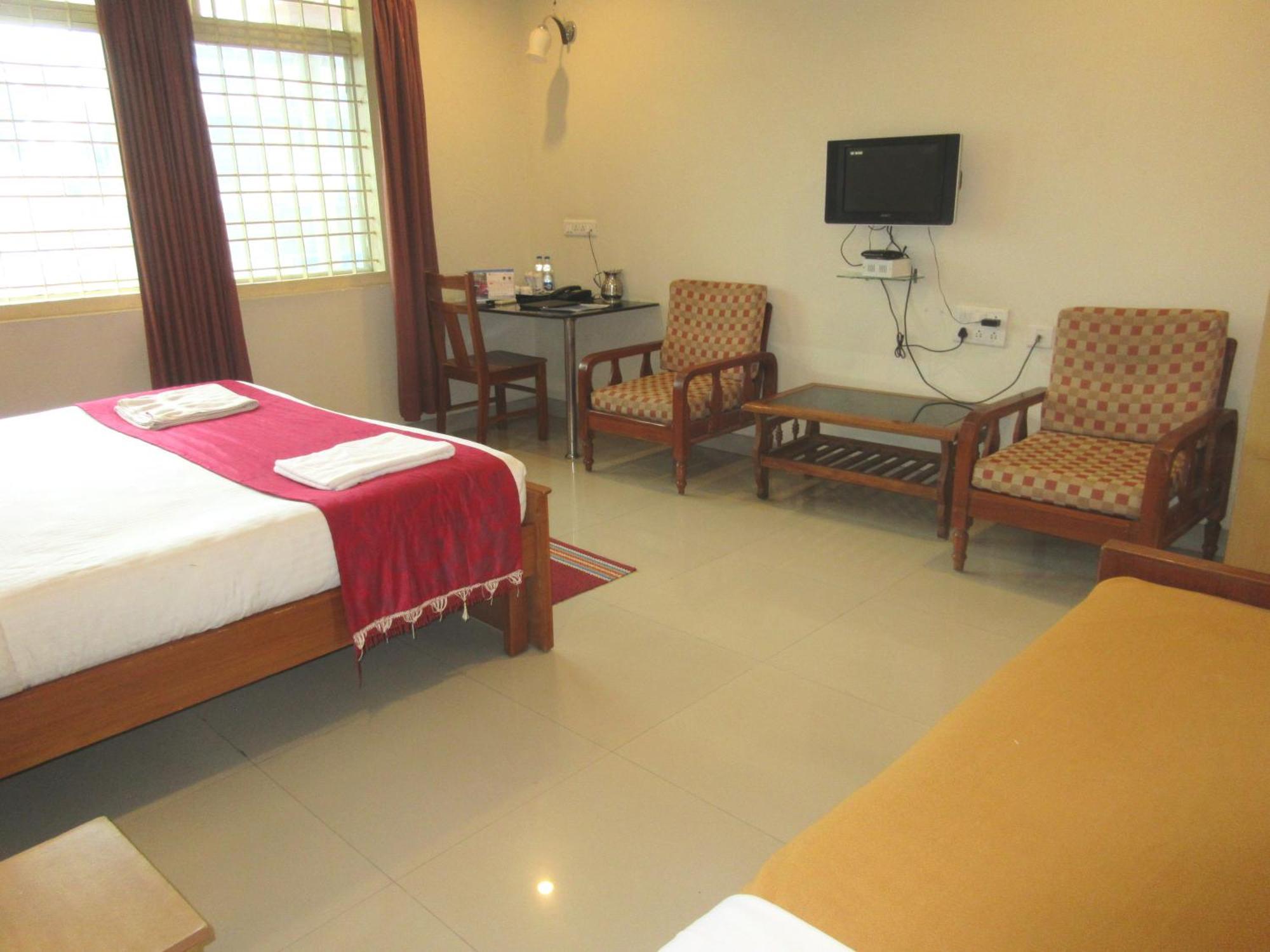 Kstdc Hotel Mayura Velapuri Belur Belur  Eksteriør bilde